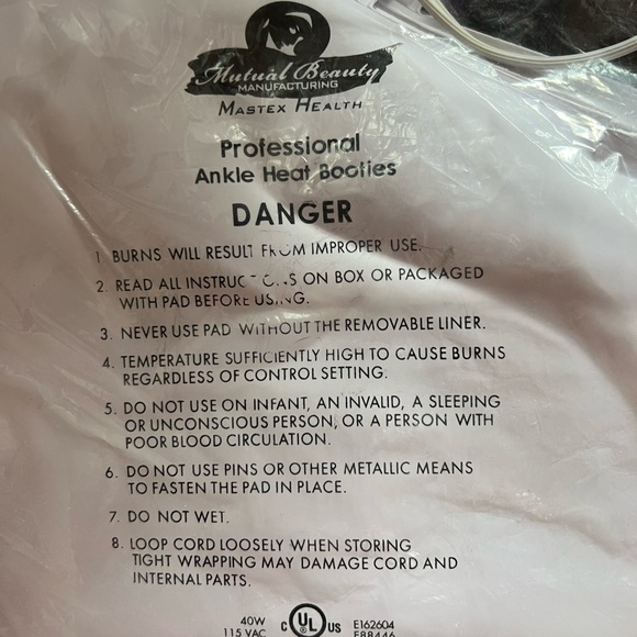 Heated booties for Manicure & Pedicure - Picture 2 of 5